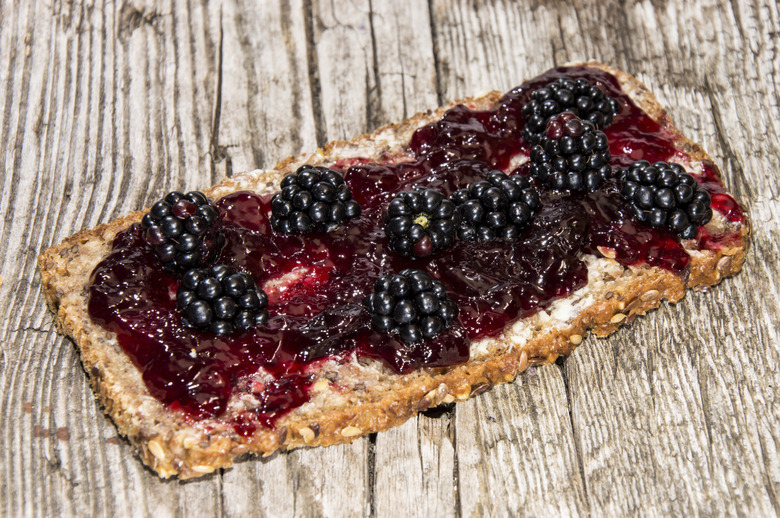 Bread with Blackberry Jam and fruits