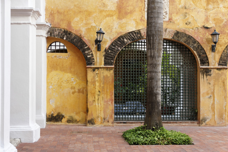 Historic Colonial Courtyard in Colombia